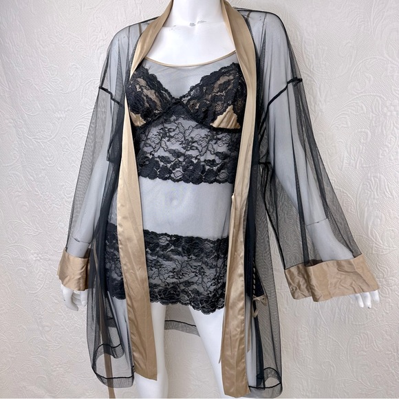 Victoria’s Secret Silk & Lace Chemise & Robe 2-pc Set